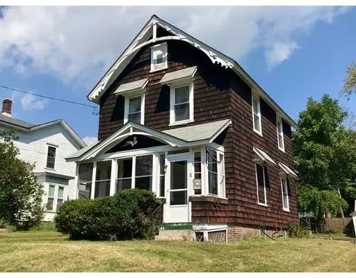 9-11 Walnut Street, Gill, MA 01354