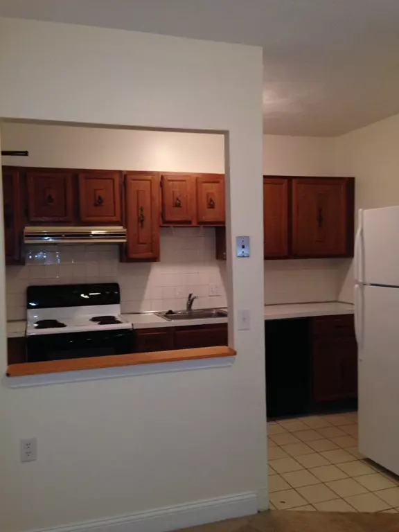 Acton, MA 01720,9 Davis Road #A6