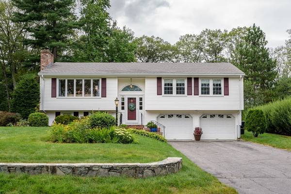 53 Longfellow Rd, Northborough, MA 01532