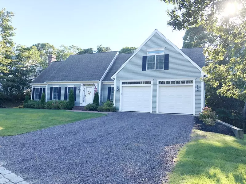 31 Ridgeport Drive, Harwich, MA 02646