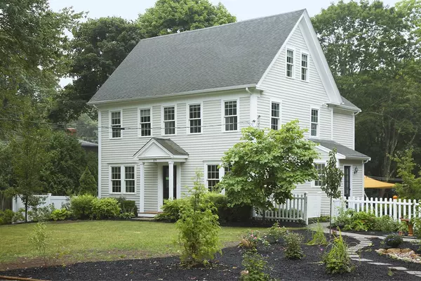 119 High St, Norwell, MA 02061