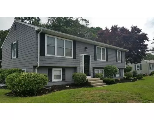 252 Sanford Rd, Westport, MA 02790