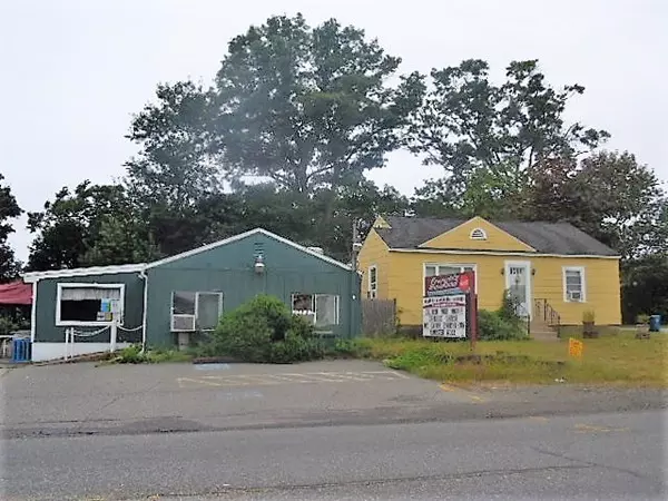 821 Main St, Tewksbury, MA 01876