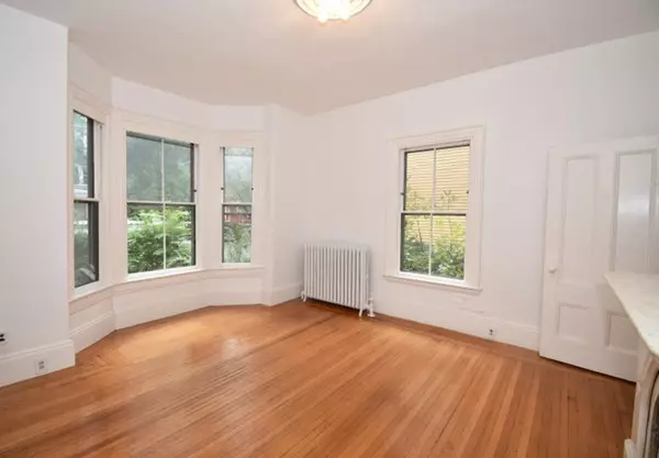 Cambridge, MA 02138,23 Irving Street