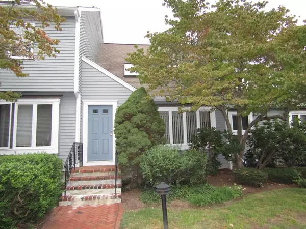 45 Indian Cove #45, Easton, MA 02375