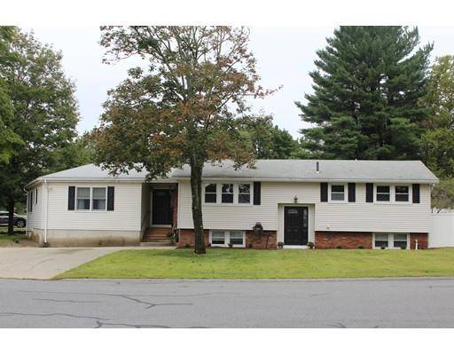 2 Stratton Dr, Hudson, MA 01749