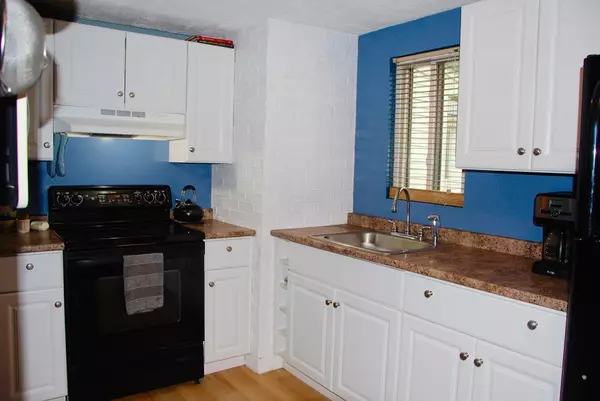 169 South St #18, Plymouth, MA 02360