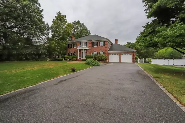 Danvers, MA 01923,34 Wildwood Rd