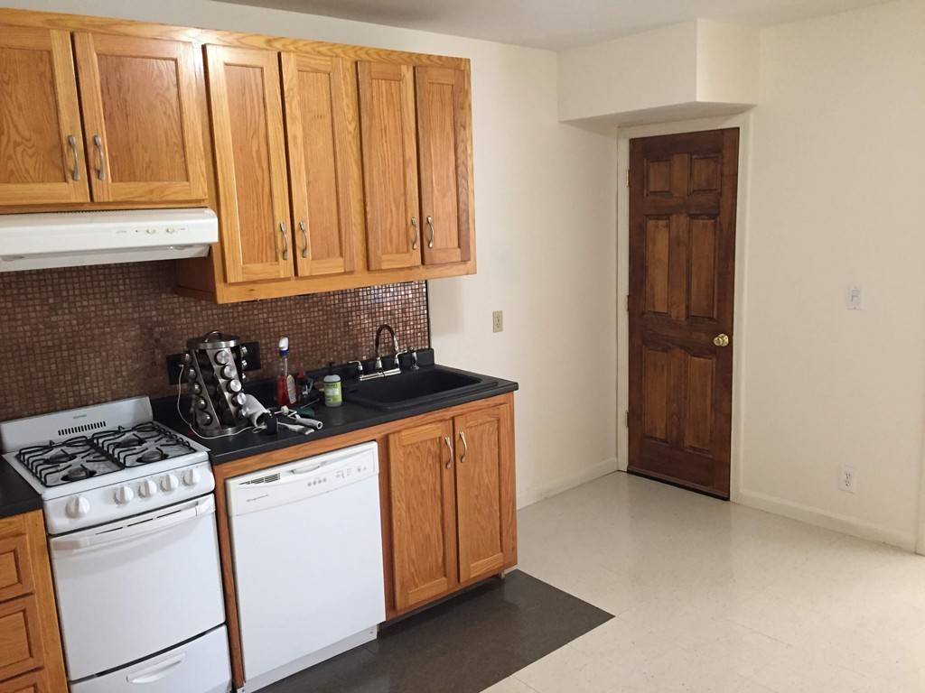 North Andover, MA 01845,68-70 Sutton