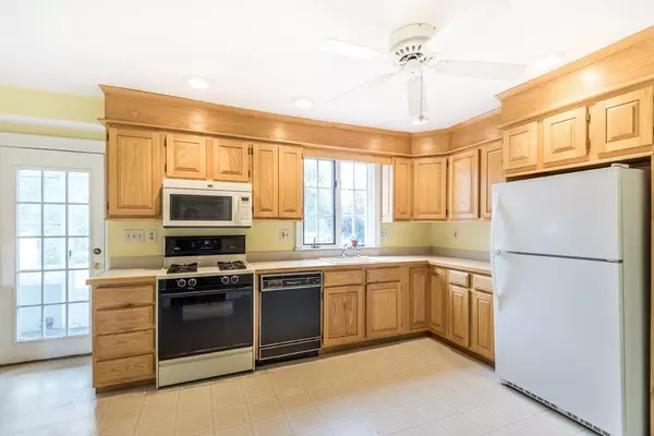 North Andover, MA 01845,32 Cabot Road