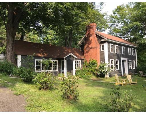 4 Chestnut Hill Road, Leverett, MA 01054