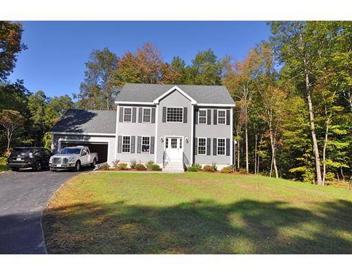 25 Bacon Street, Pepperell, MA 01463