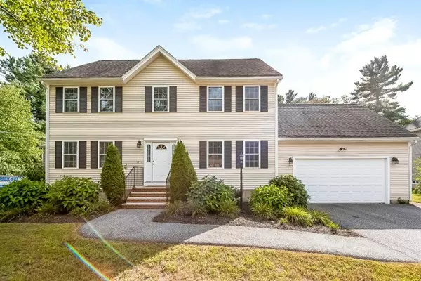 15 Carter Rd, Burlington, MA 01803