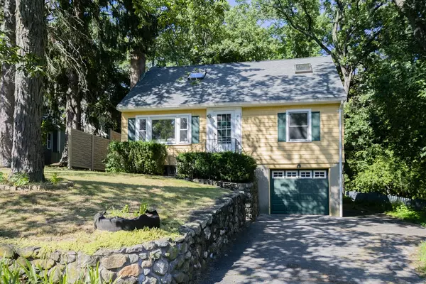 46 Bridge St, Lexington, MA 02421