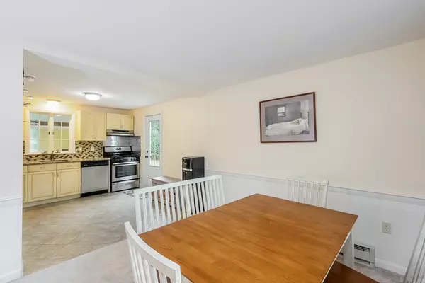 Falmouth, MA 02536,32 Doran Dr