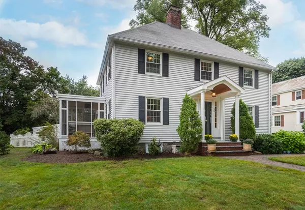 39 Enmore Street, Andover, MA 01810