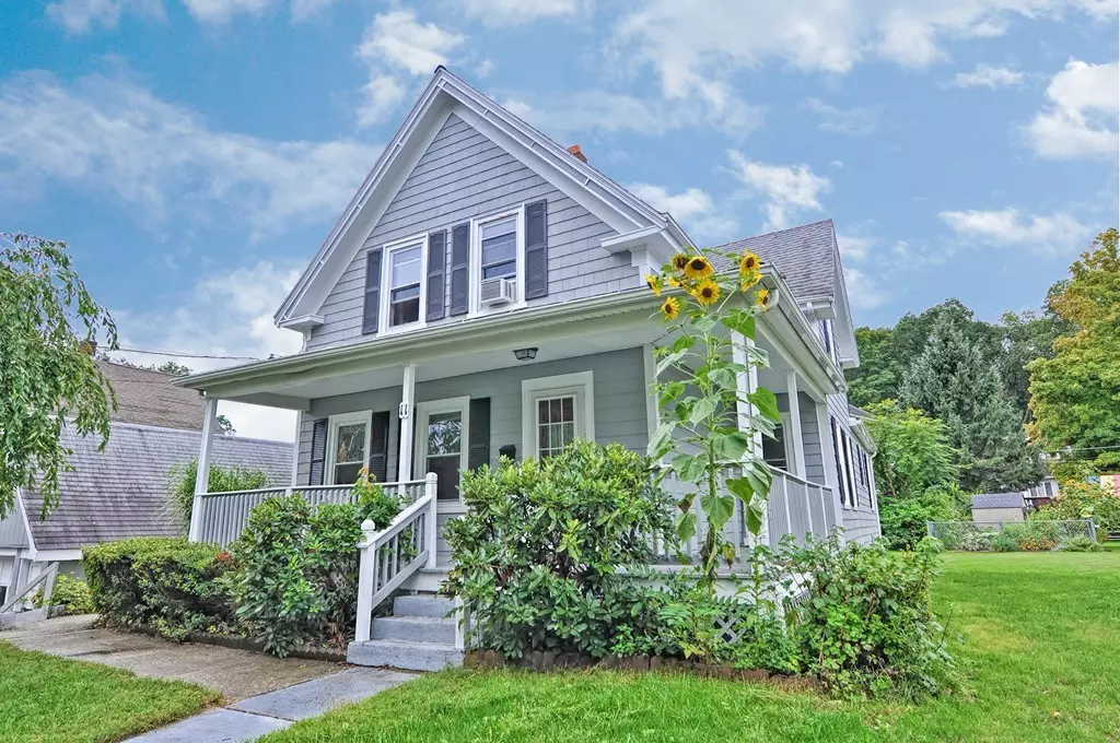 Milford, MA 01757,11 Elm Street