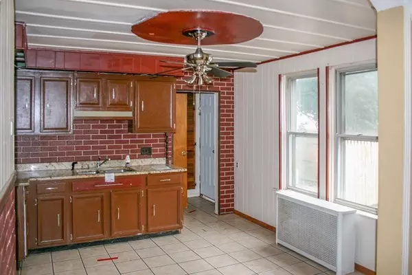 Pawtucket, RI 02861,105 Coyle Ave