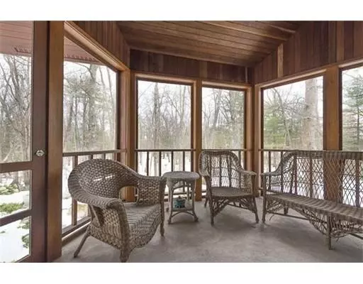 Carlisle, MA 01741,88 Munroe Hill Road