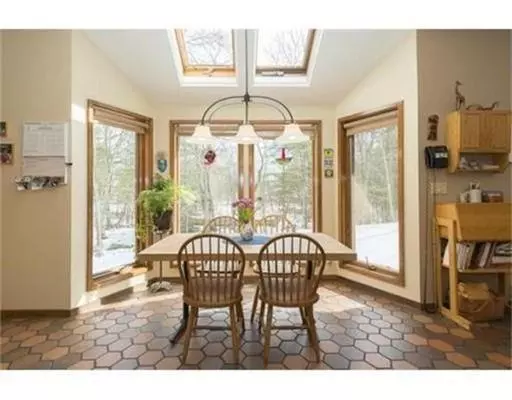 Carlisle, MA 01741,88 Munroe Hill Road