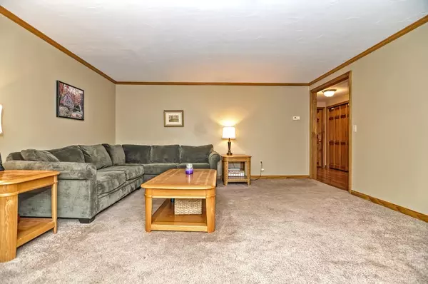 Northbridge, MA 01588,76 Arthur Dr #76