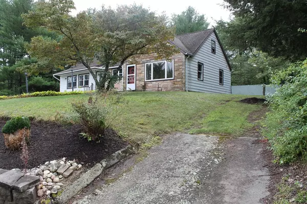 Palmer, MA 01069,3051 Pine St