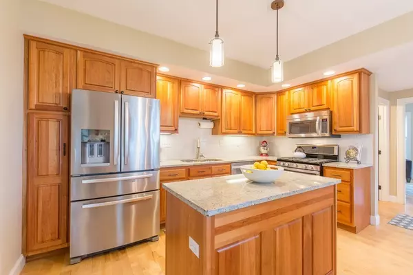 Amesbury, MA 01913,21 Winter St #21