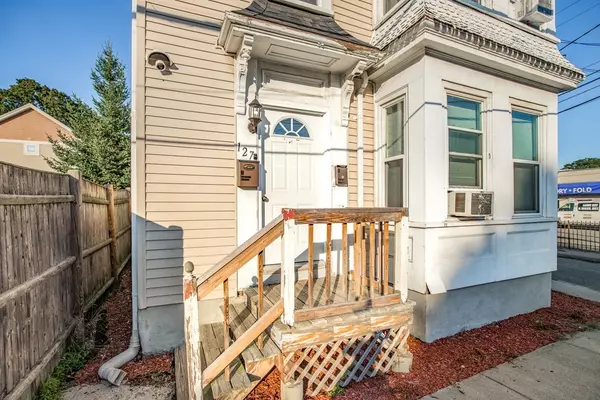 Lynn, MA 01902,127 Fayette St