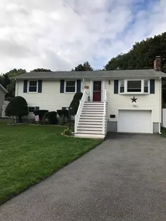 28 Crescent Dr, Salem, MA 01970