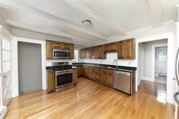 Weymouth, MA 02188,30 Essex St
