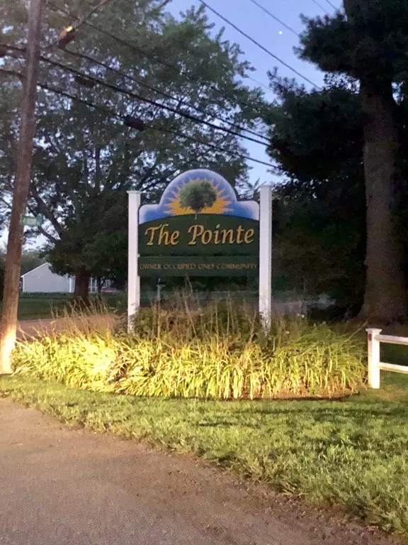 Amesbury, MA 01913,3 Brown Ave #95