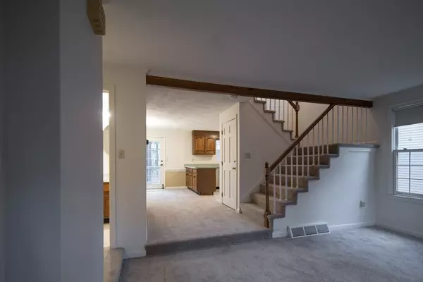 Chelmsford, MA 01863,330 Wellman Ave #330