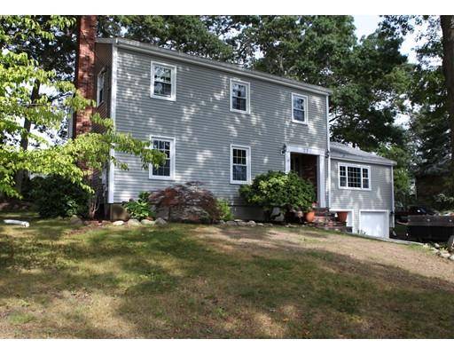 27 Oak Lane, Somerset, MA 02726