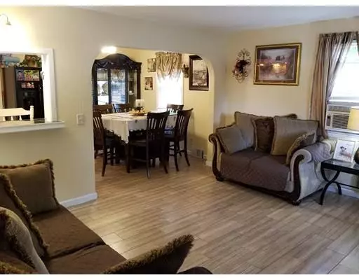 Marlborough, MA 01752,102 Kings View Rd