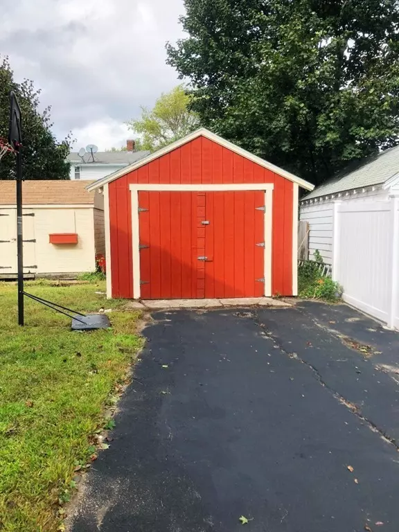 Peabody, MA 01960,16 Martinack Ave