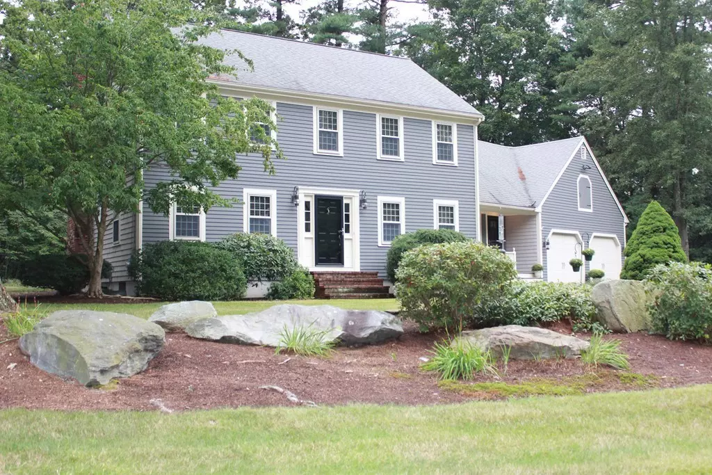 Raynham, MA 02767,91 Macy Street