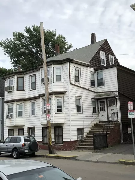 47-47B Condor St, Boston, MA 02128