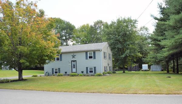 42 Dorset Rd, Athol, MA 01331