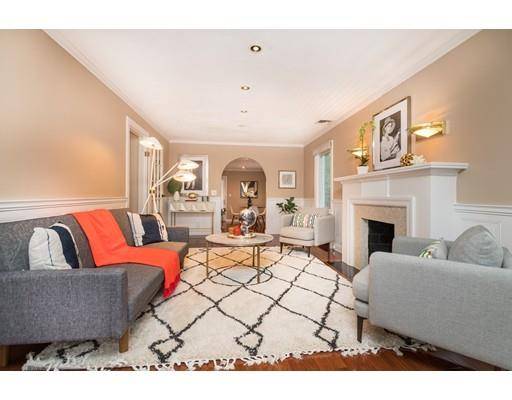 80 Bonad Rd, Brookline, MA 02467