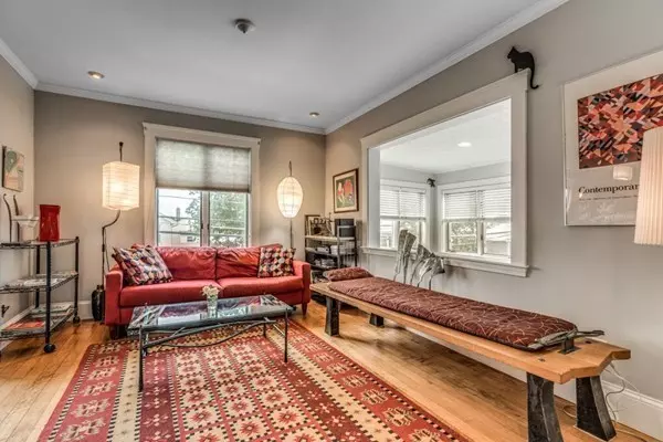 Somerville, MA 02143,32 Harold Rd #2