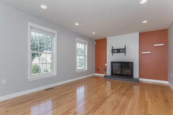 Chelmsford, MA 01824,21 Stonegate Rd #21