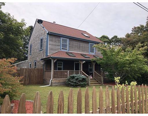 8 Kayajan Avenue, Bourne, MA 02532