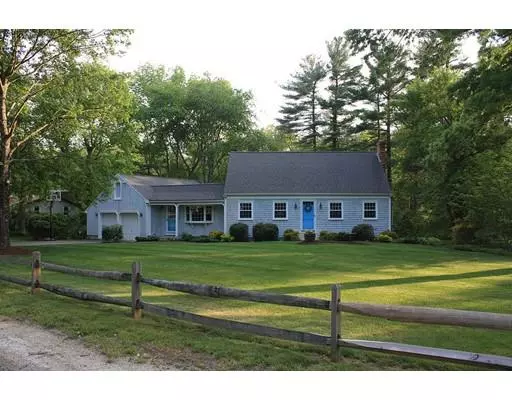 375 Phillips St, Hanson, MA 02341