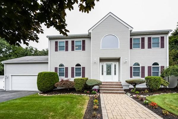 7 Moore Circle, Beverly, MA 01915