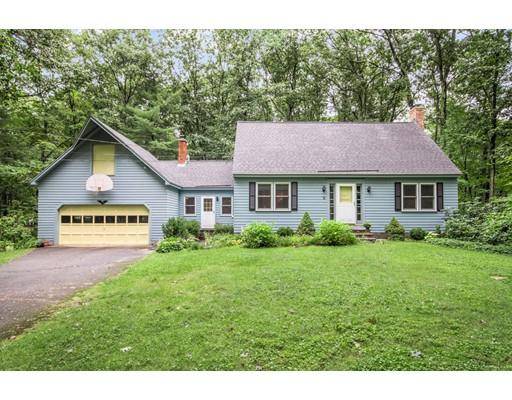 31 Pinewood Road, Bolton, MA 01740