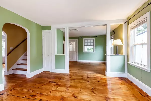 Maynard, MA 01754,8 Garfield St