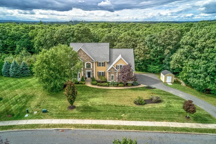 5 Dutchess Road, Franklin, MA 02038