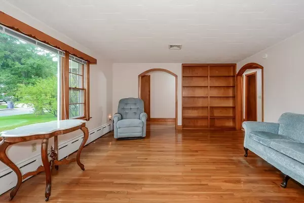 Plymouth, MA 02360,196 Westerly Rd