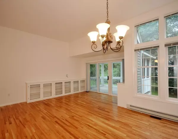 Acton, MA 01720,18 Brewster Lane #18