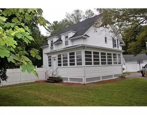 606 Main Street, Walpole, MA 02081